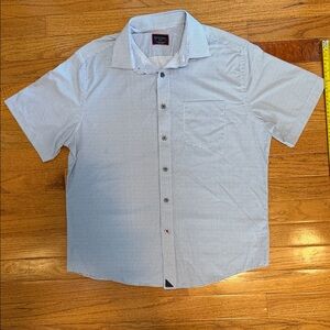 UNTUCKit Men's Short Sleeve Button-Down Shirt - Light Blue and White Micro Check